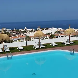 apartment-island-paradise.adeje-hotels.com/